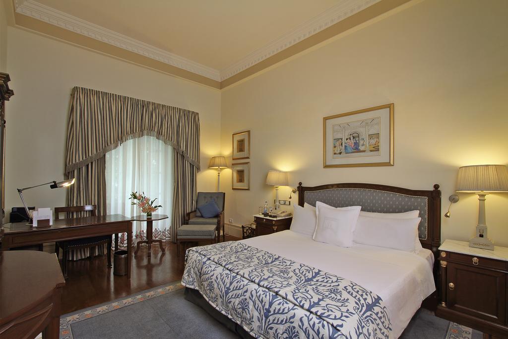 Відпочинок в готелі Itc Windsor Бенгалуру Індія