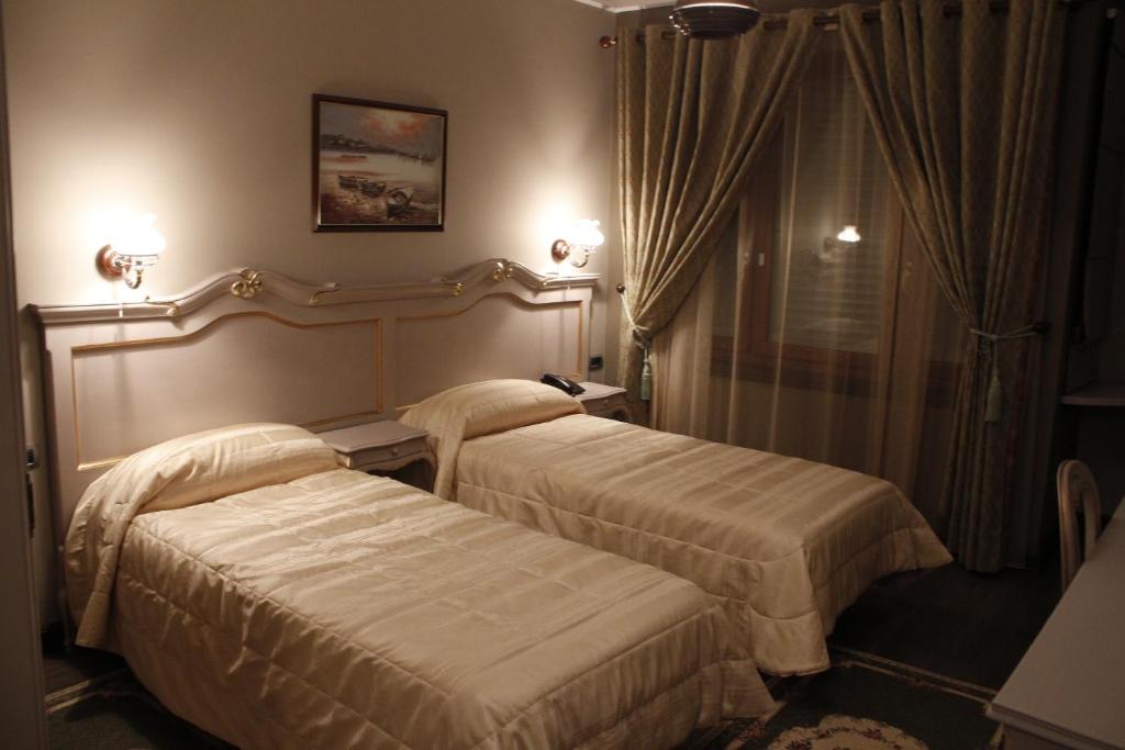 Отдых в отеле Hotel Victoria Тирана