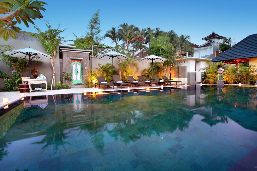 Відпочинок в готелі New Pondok Sara Villas Семіньяк
