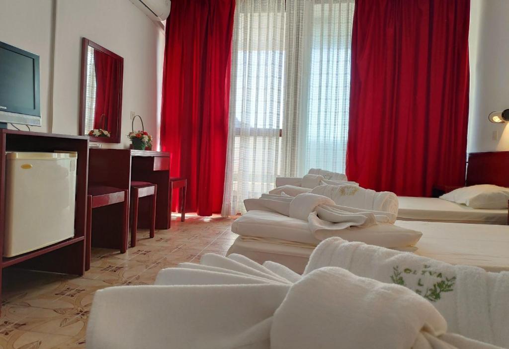Hotel Zlatibor Canj, Сутоморе ціни