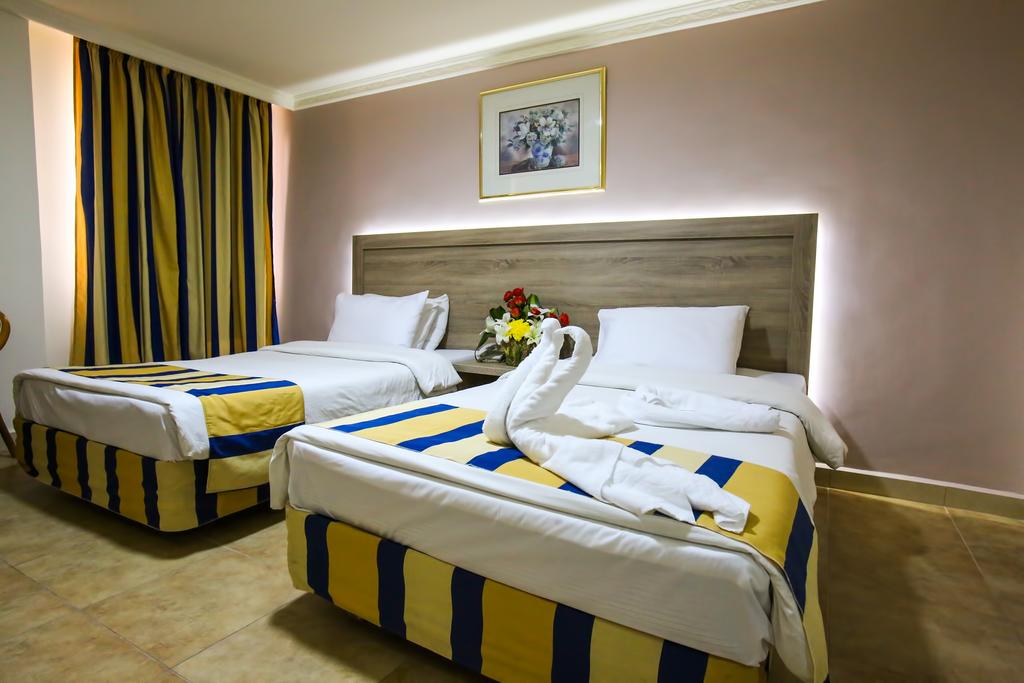 Golden Tulip Aqaba Hotel, Акаба, Йорданія, фотографії турів