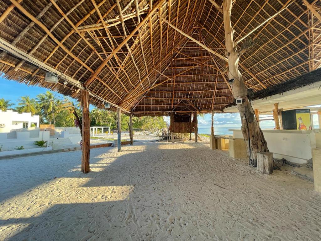 Jambo Beach Hotel, Паже, Танзания, фотографии туров