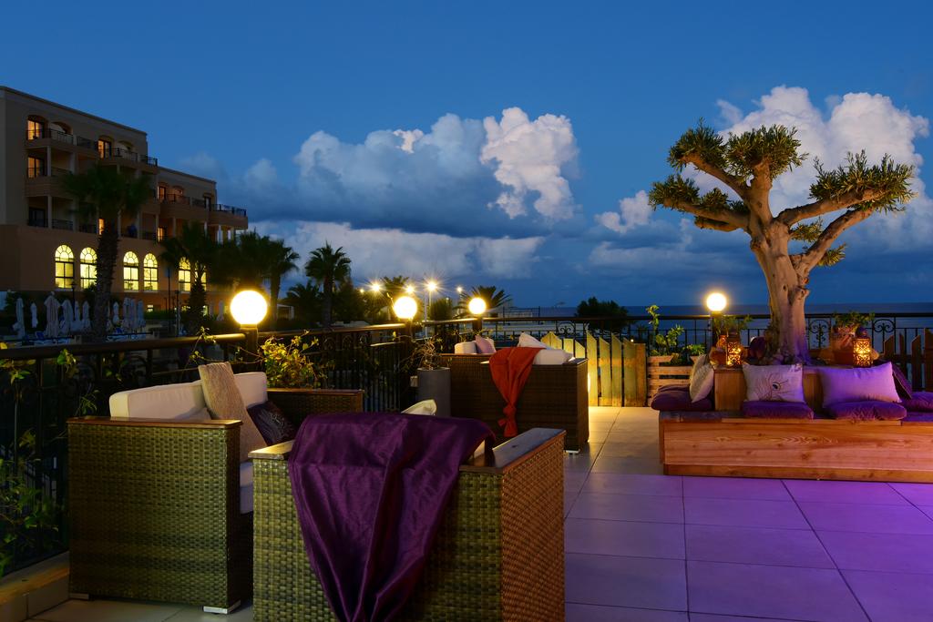 Відпочинок в готелі Corinthia Hotel At St.George'S Bay Сент-Джуліанс Мальта