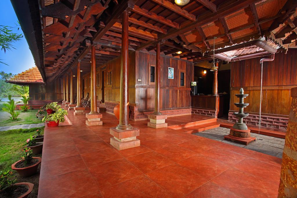 Kondai Lip Backwater Heritage Resort, Керала, фотографии туров
