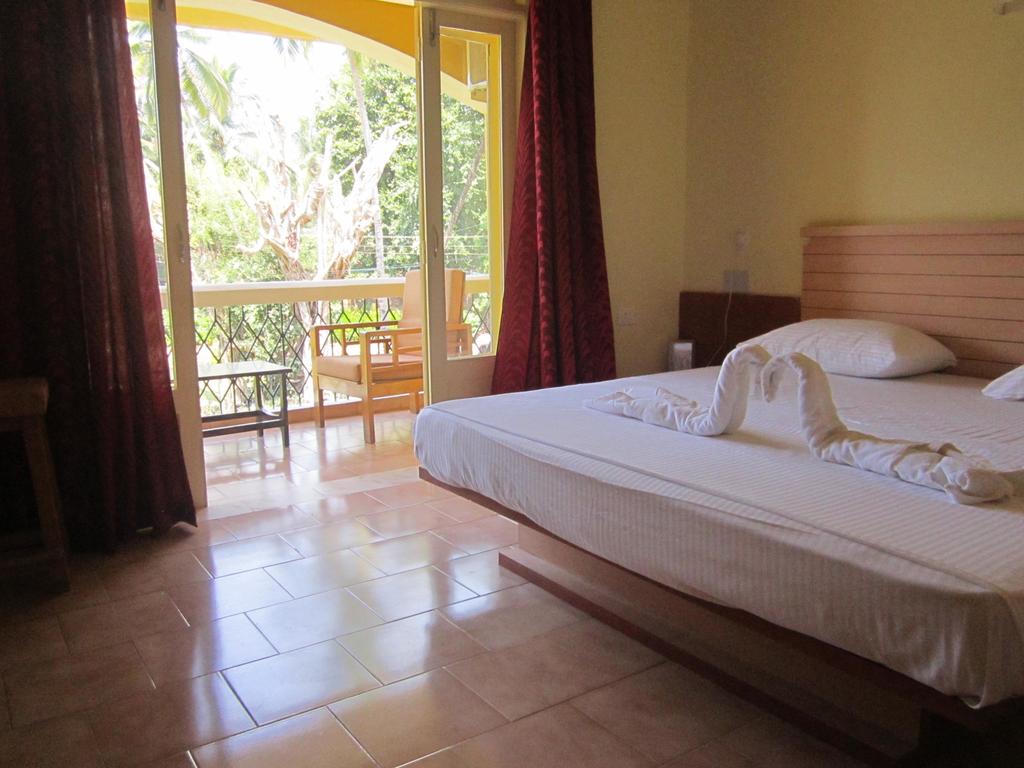 Hotel reviews Carina Beach Resort