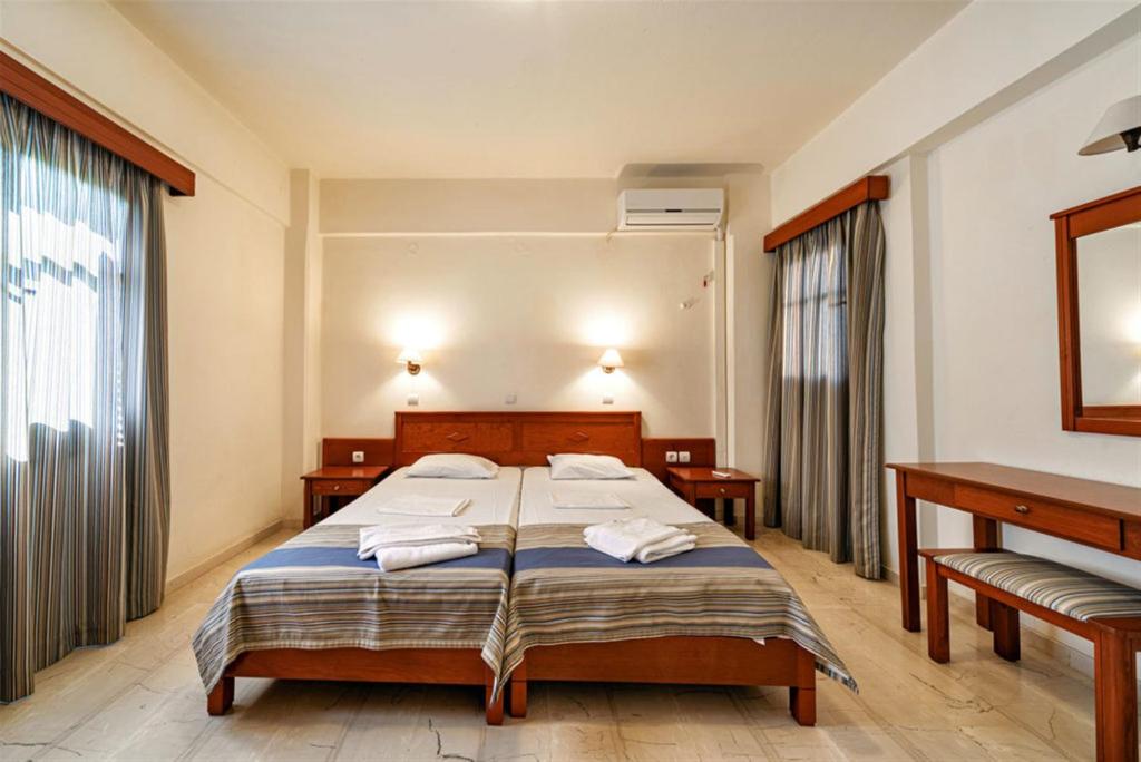 Гарячі тури в готель Niros Beachfront Aparthotel Іракліон