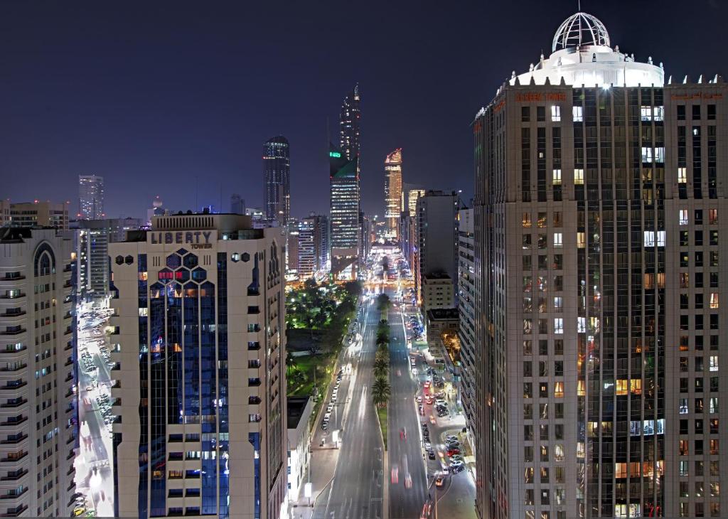 Tryp by Wyndham Abu Dhabi City Center, Абу-Даби цены