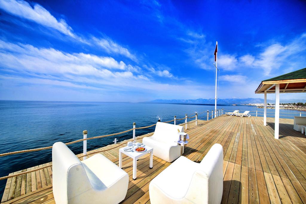 Wakacje hotelowe Ramada Resort Lara Antalya