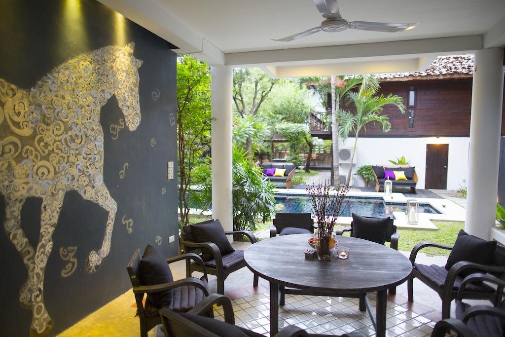 Горящие туры в отель X2 Chiang Mai North Gate Villa Чиангмай