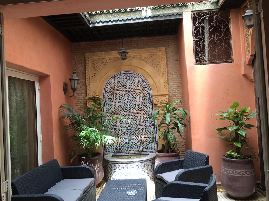 Casablanca Art Palace prices
