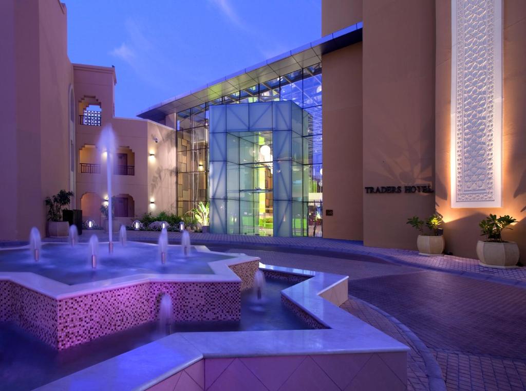 Traders Hotel (ex. Traders Hotel Qaryat Al Beri), ОАЭ, Абу-Даби, туры, фото и отзывы