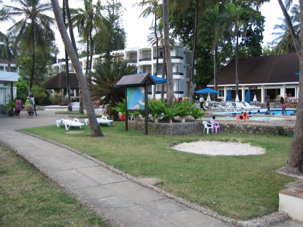 Туры в отель Kenya Bay Beach Момбаса