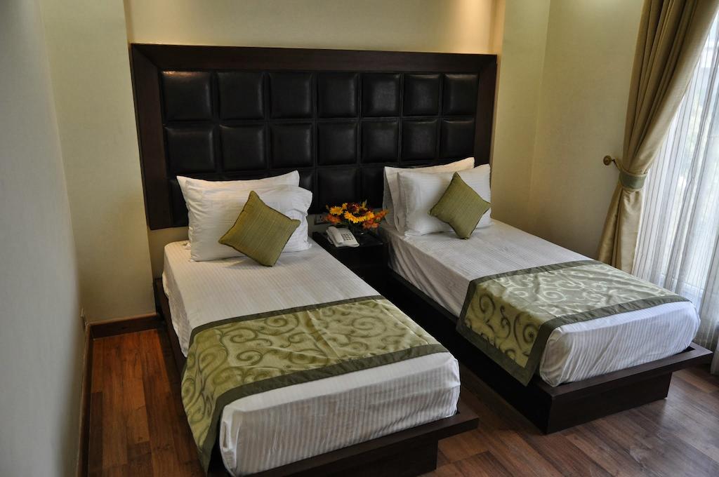 Відпочинок в готелі Mapple Express Делі Індія