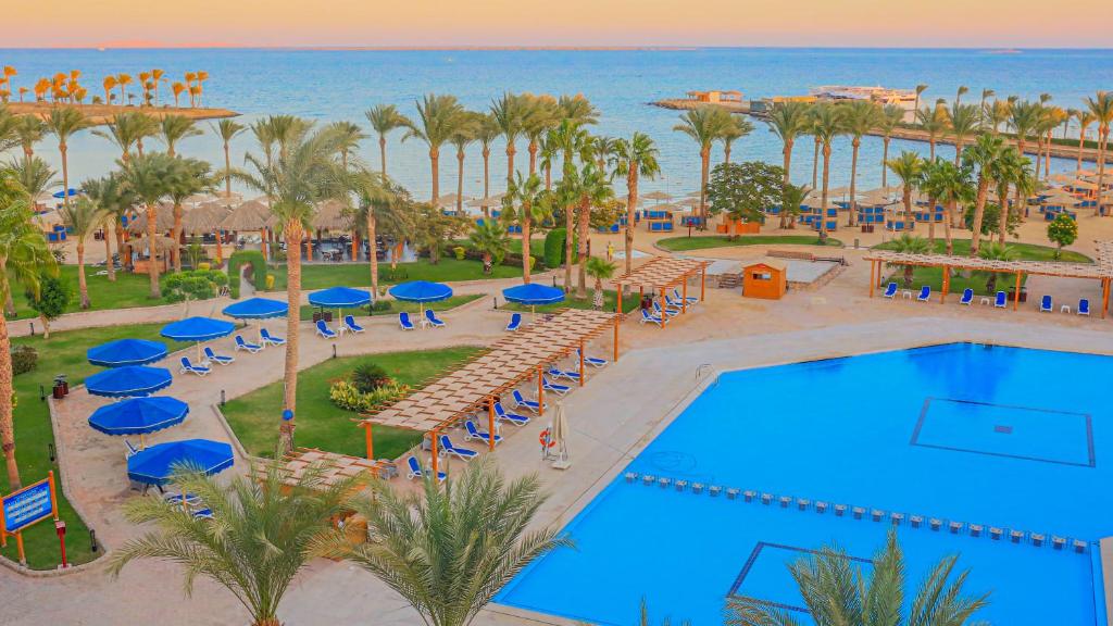 Тури в готель Continental Hotel Hurghada (ex. Movenpick Resort Hurghada)
