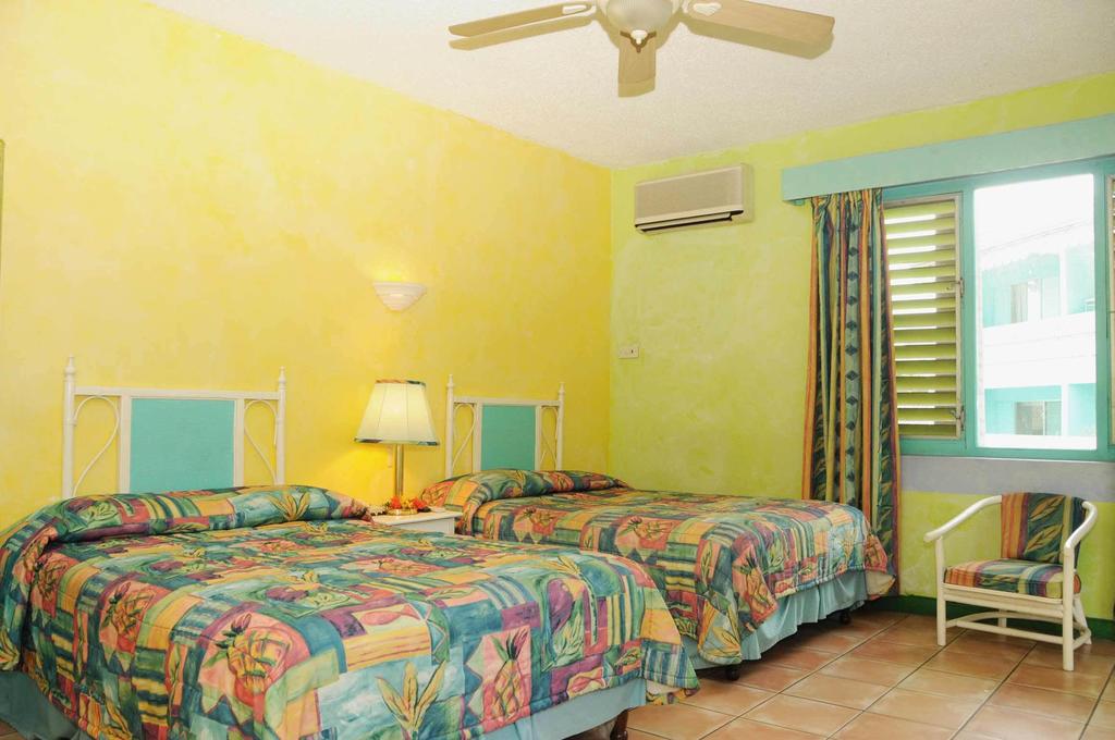 Горящие туры в отель Doctors Cave Beach Hotel Монтего-Бэй Ямайка