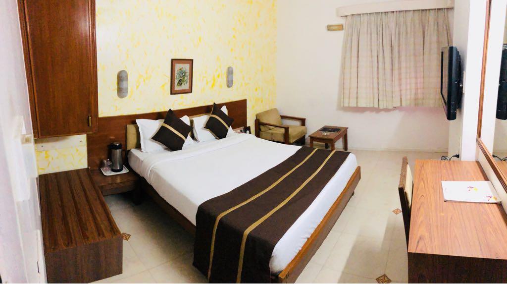 Горящие туры в отель Nalanda