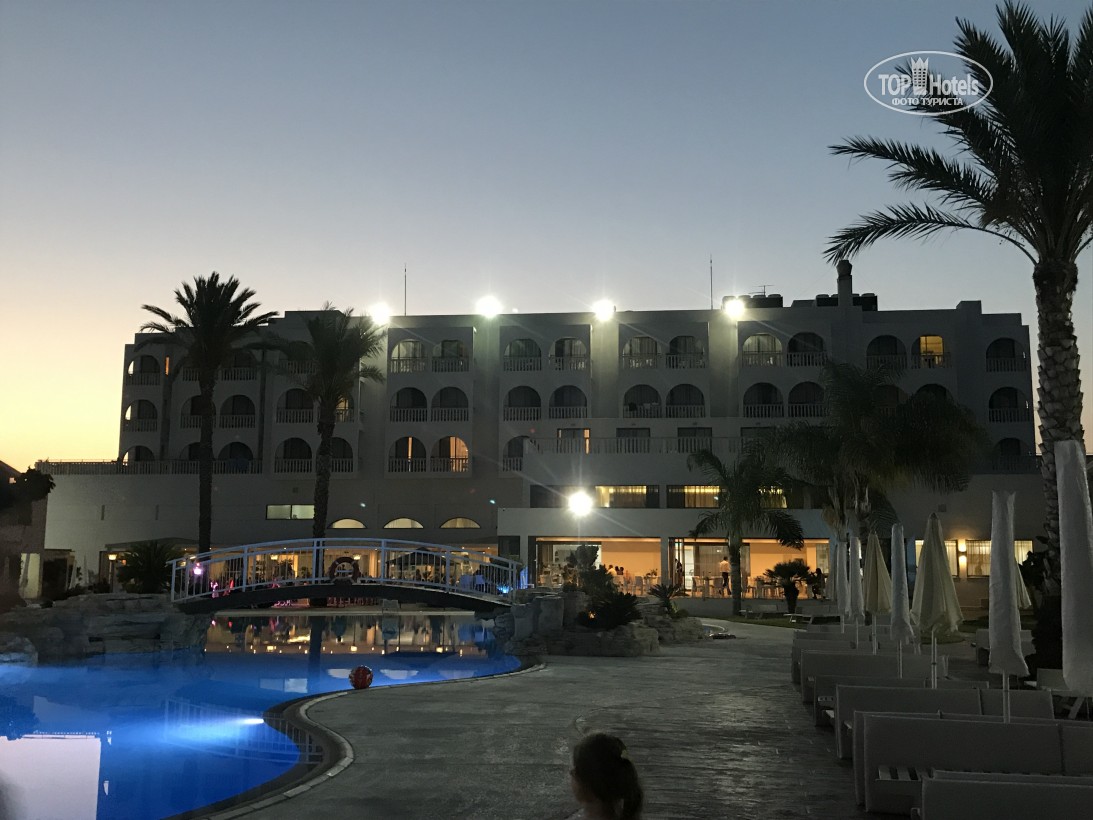 The Princess Beach Hotel (ex. Louis Princess Beach), Larnaka