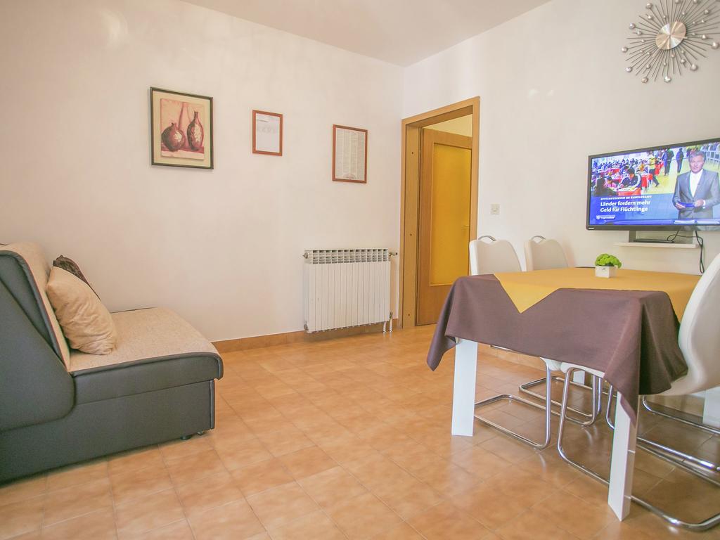Rakovac Private Apartment цена