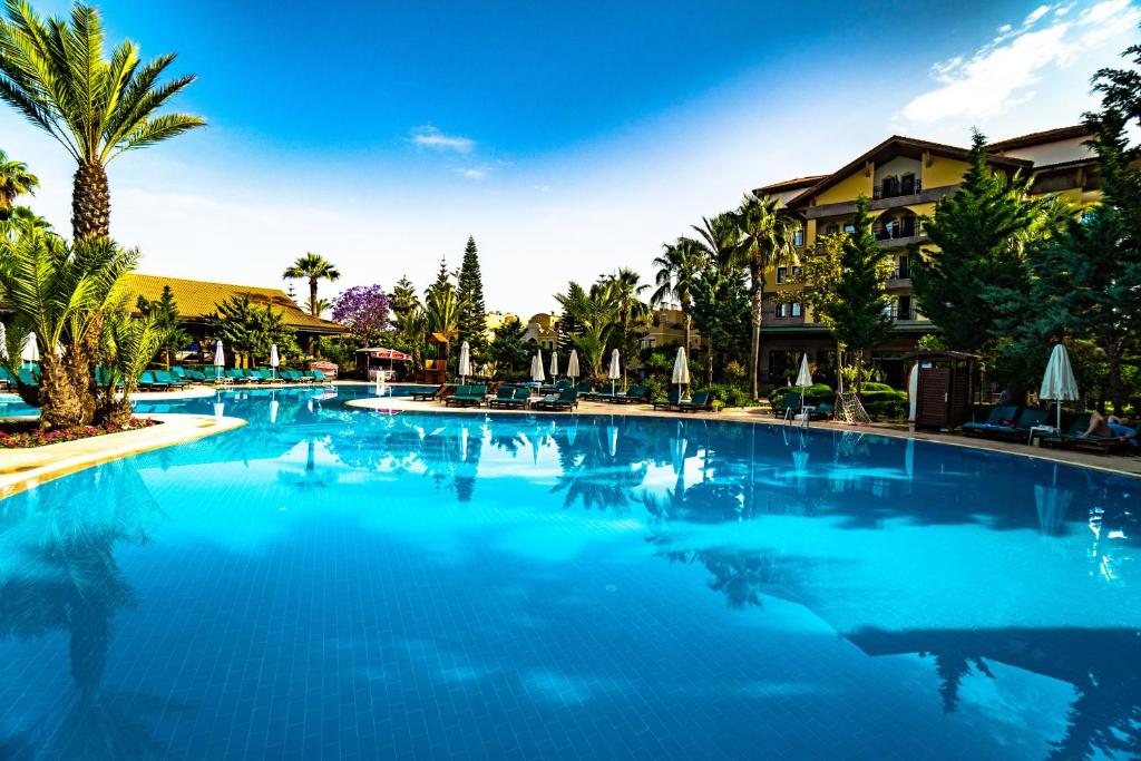 Цены в отеле Euphoria Barbaross Beach Resort (ex. Loxia Comfort Club Side)