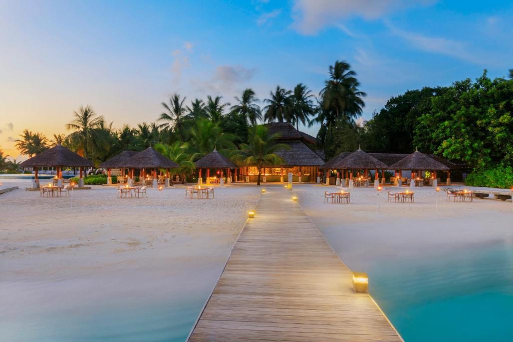 Velassaru Maldives, Південний Мале Атол ціни