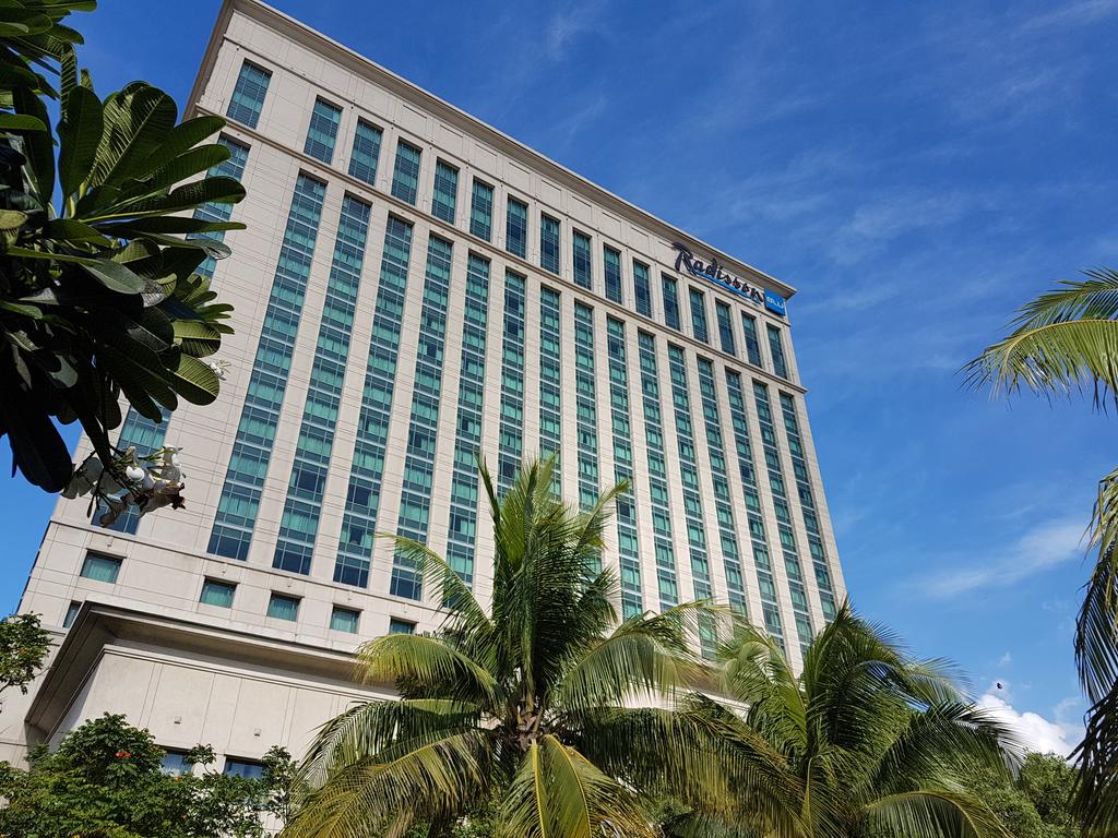 Radisson Blu Hotel, Cebu (island) prices