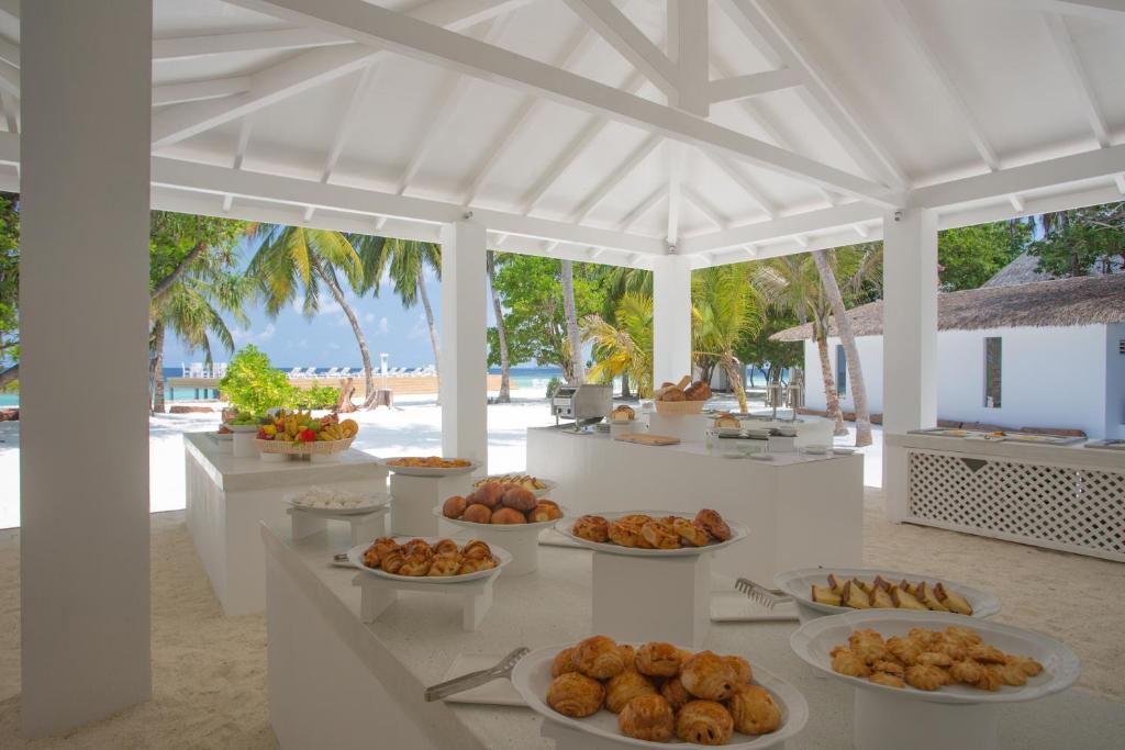 Отель, Мальдивы, Ари & Расду Атоллы, Sandies Bathala Island Resort