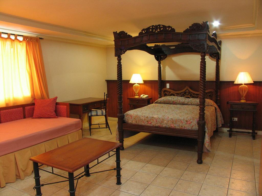 Отзывы гостей отеля Crown Regency Residences Davao