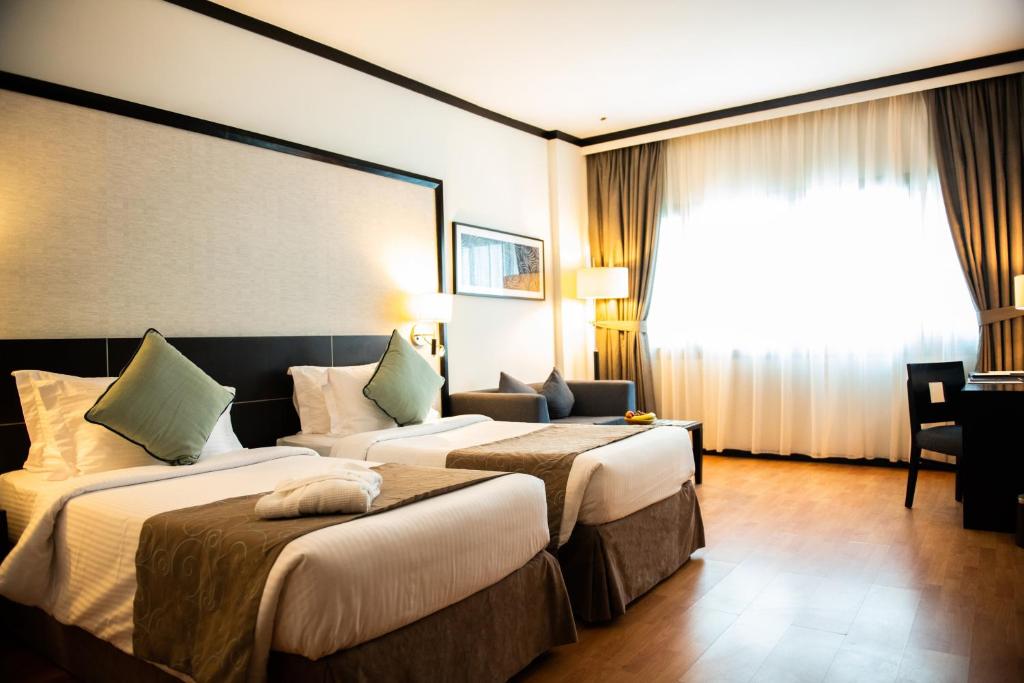 Reviews of tourists Grandeur Hotel Al Barsha