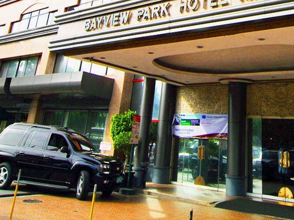 Bayview Park Hotel цена