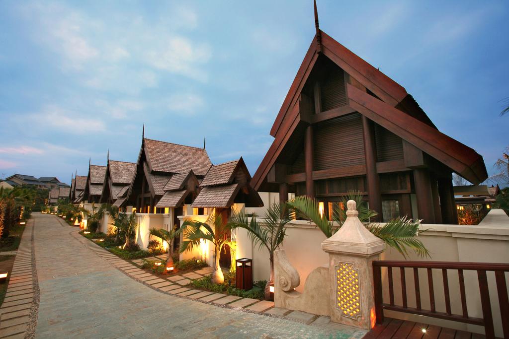 Тури в готель Pullman Sanya Yalong Bay Resort & Spa Ялонг Бей Китай
