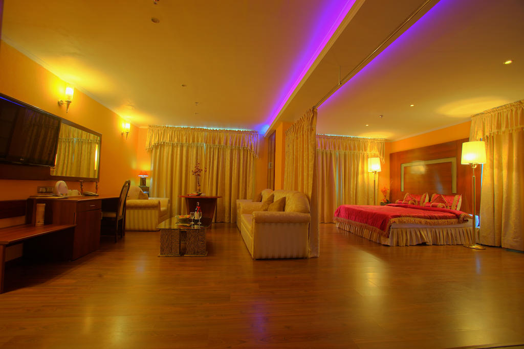 Горящие туры в отель Quilon Beach Hotel Kollam Керала Индия