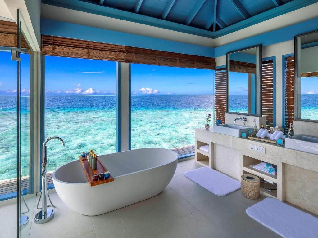 Відпочинок в готелі Raffles Maldives Meradhoo Мале