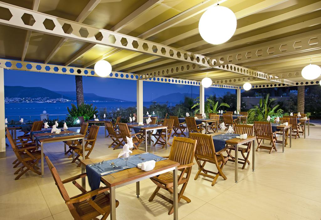Горящие туры в отель Salmakis Resort & Spa