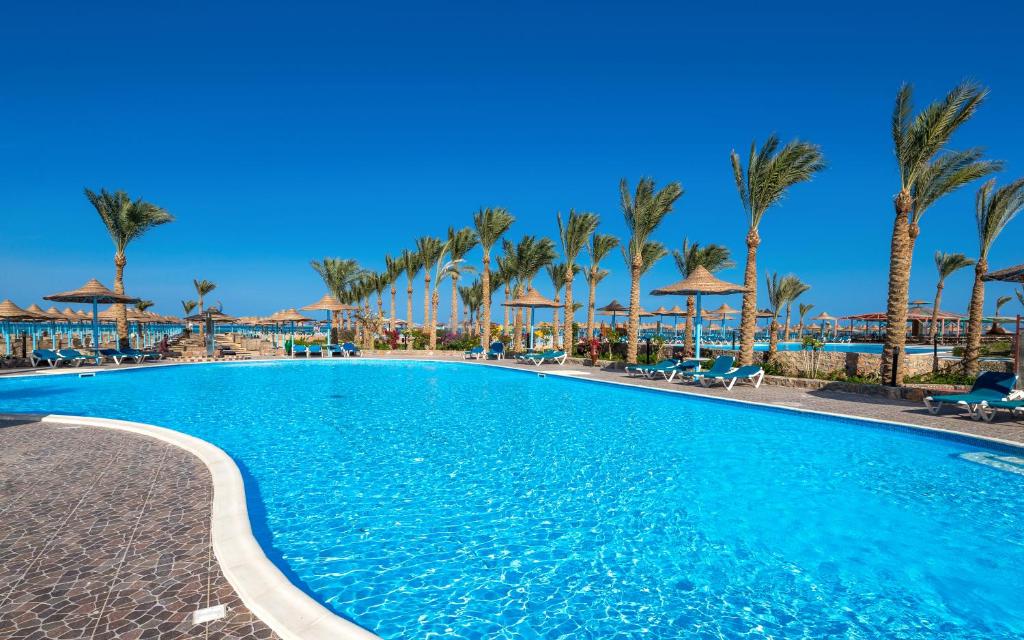 Hotel reviews, Hawaii Rivera Aqua Park Resort