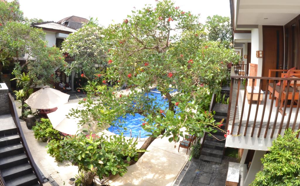 Отдых в отеле Rama Garden Кута
