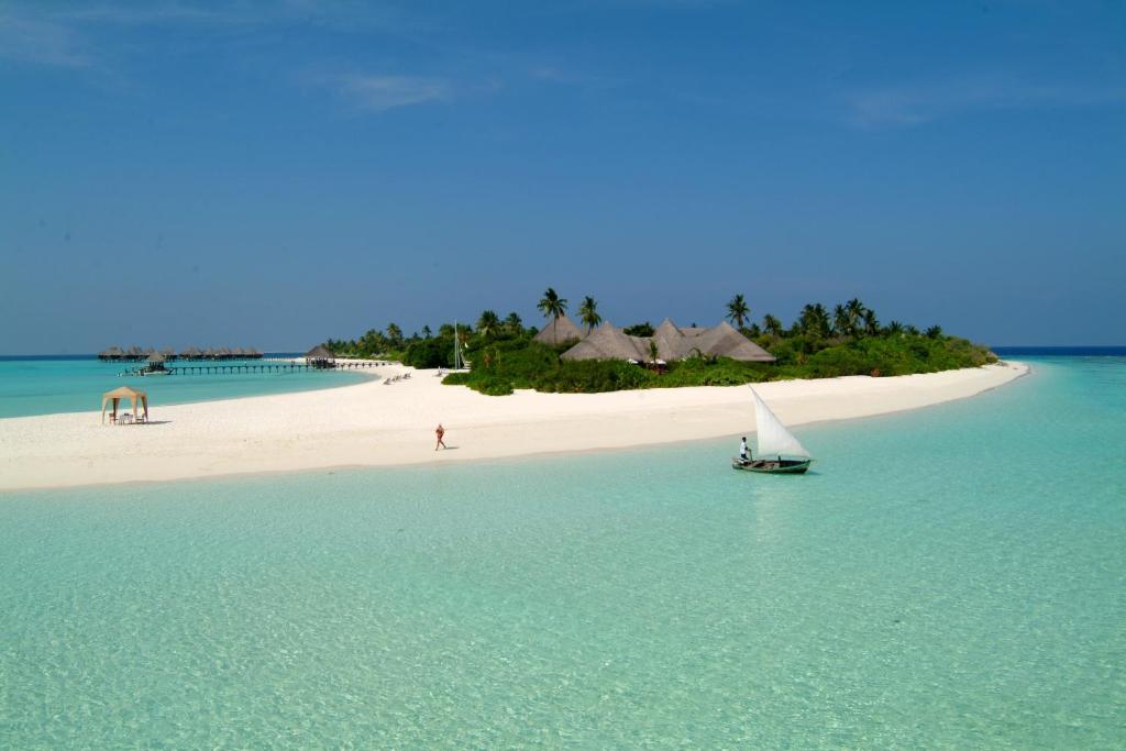 Coco Palm Dhuni Kolhu, Malediwy, Atol Baa, wakacje, zdjęcia i recenzje