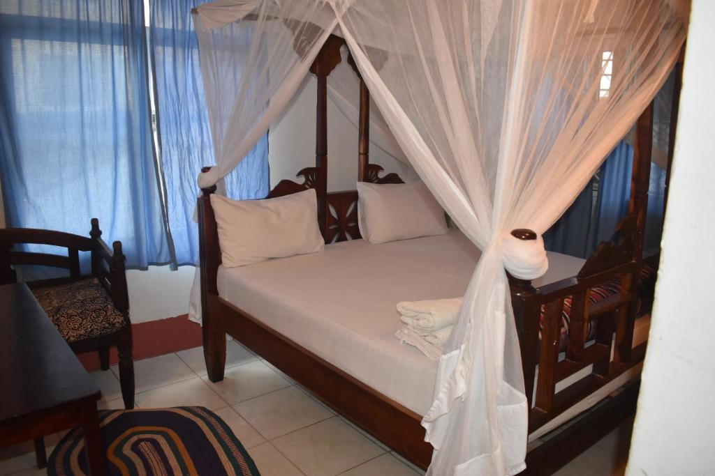 Riverman Hotel, Танзания, Стоун Таун, туры, фото и отзывы