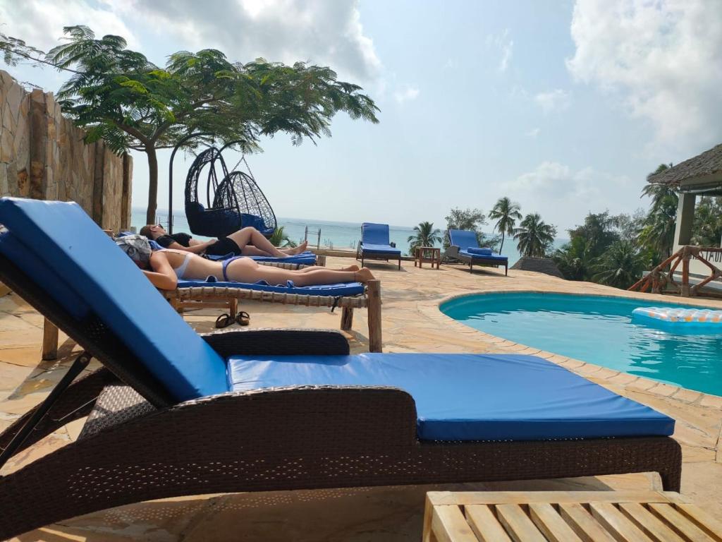 Відпочинок в готелі Sea Crest Hotel Ківенгва Танзанія