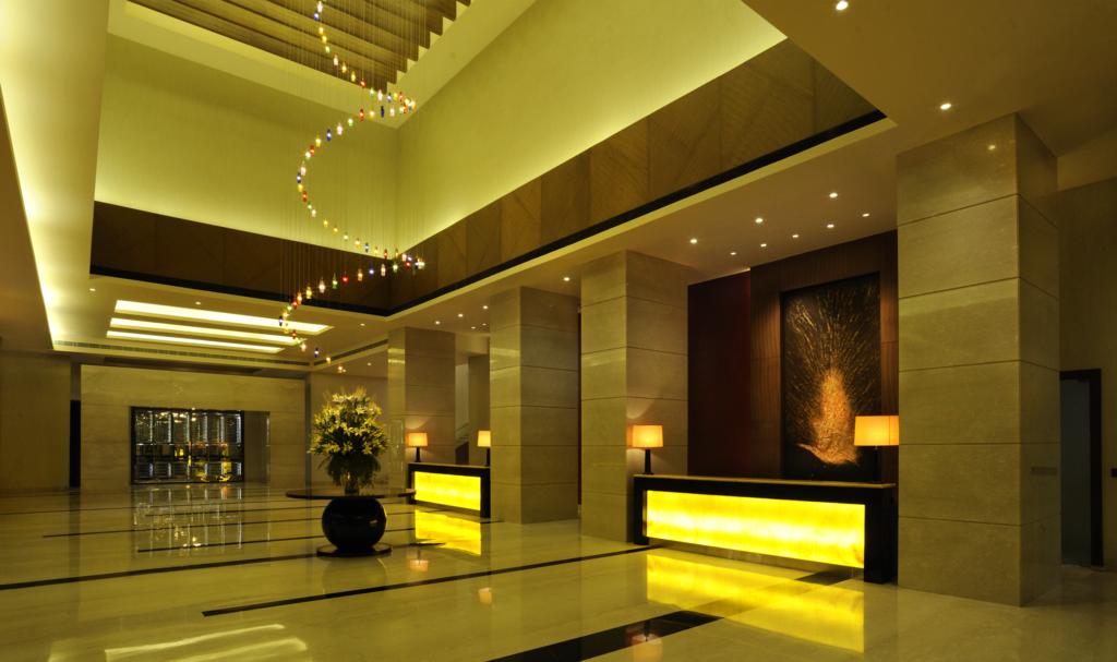 Цены в отеле Double Tree Hilton, Gurgaon