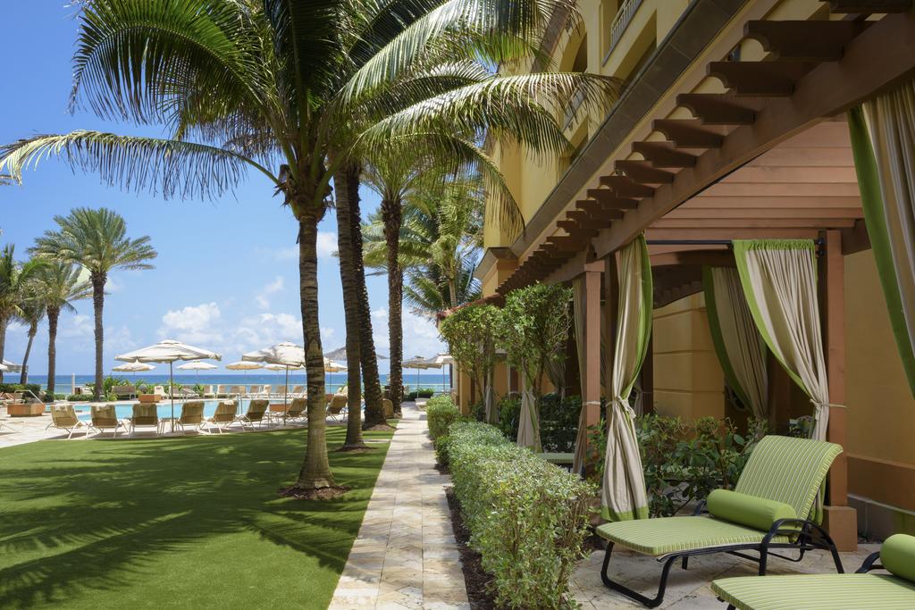 Горящие туры в отель Eau Palm Beach Resort & Spa Майами-Бич