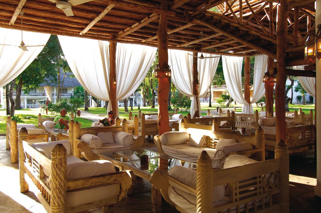 Recenzje hoteli Sandies Tropical Village
