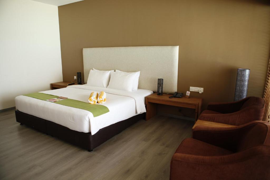 Отель, 4, Eriyadu Island Resort